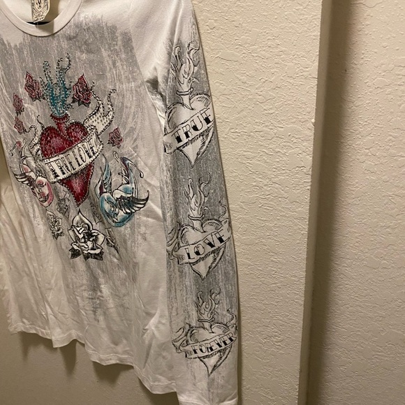 Vocal Embellished True Love Tattoo Print Long Sleeve T-Shirt New Without Tag - Picture 4 of 8